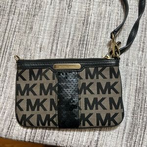 Michael Kors Wristlet